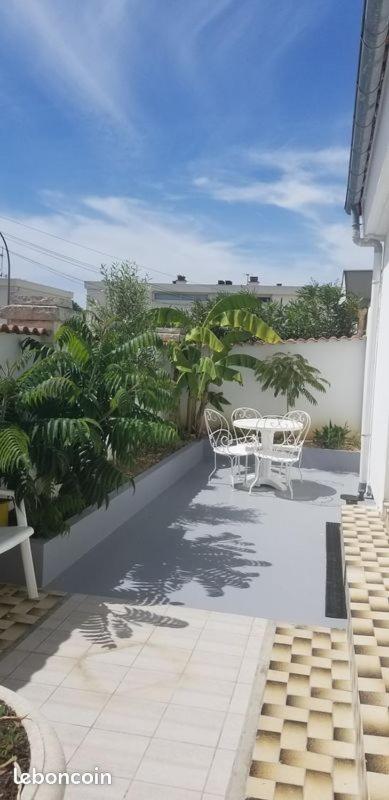 Les Belous Villa La Rochelle  Luaran gambar